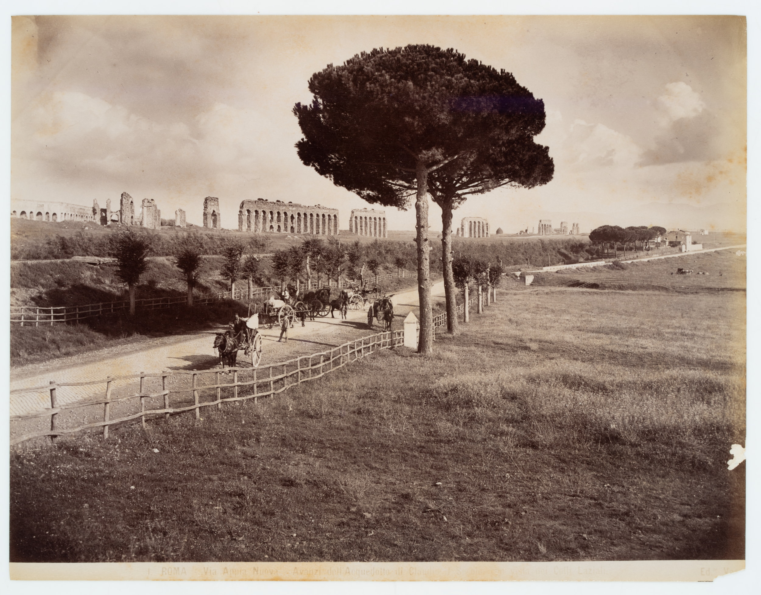 Via Appia Nuova mit Claudio Aquädukt