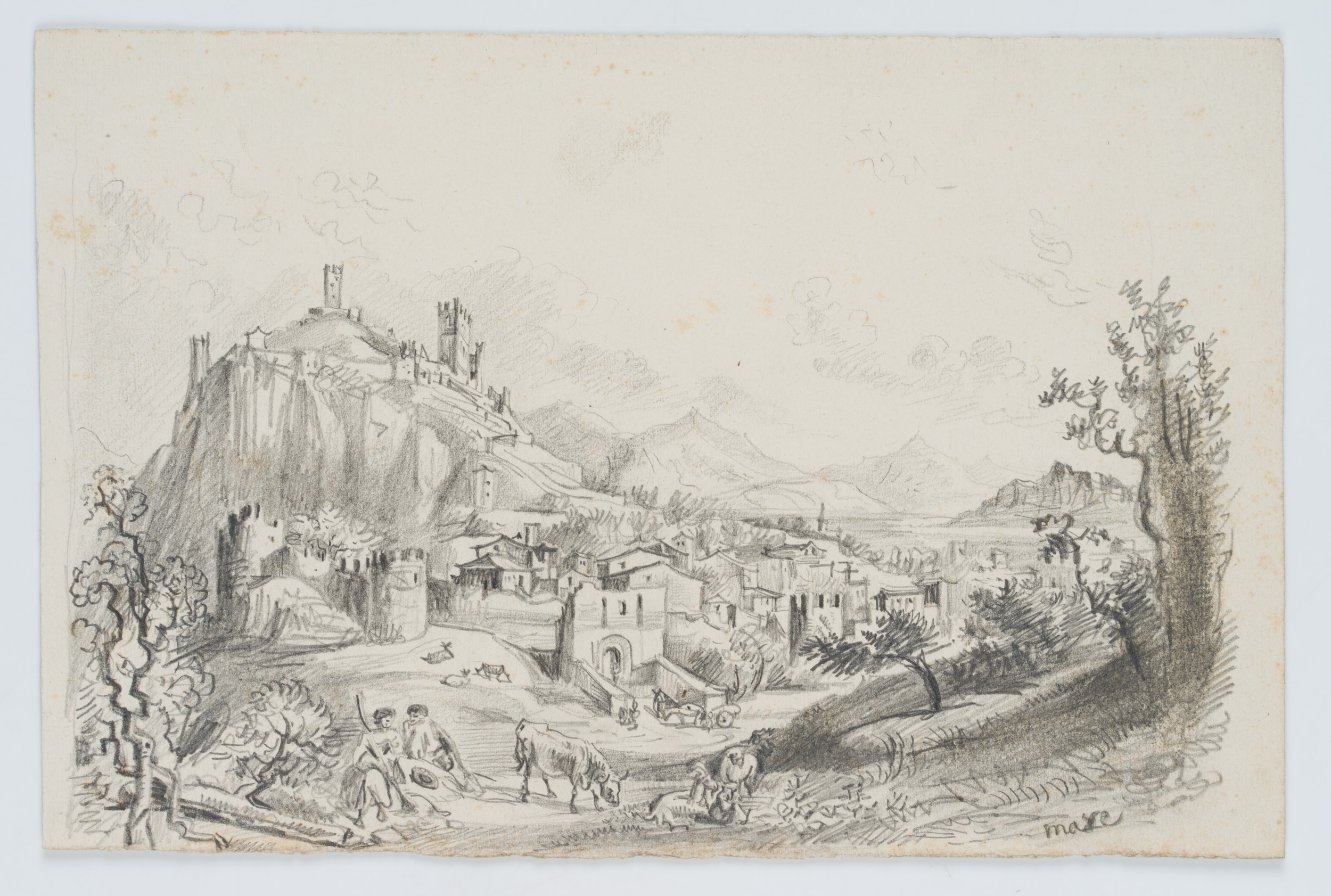Italienische Stadt vor Gebirgskette