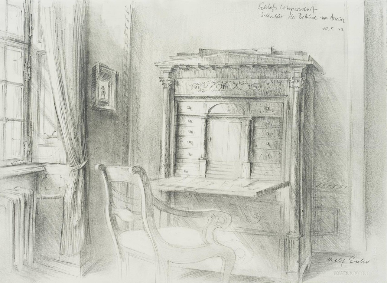 Schloss Wiepersdorf, Sekretär der Bettine von Arnim