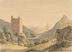 Burgruine mit Turm über Tal in den Alpen